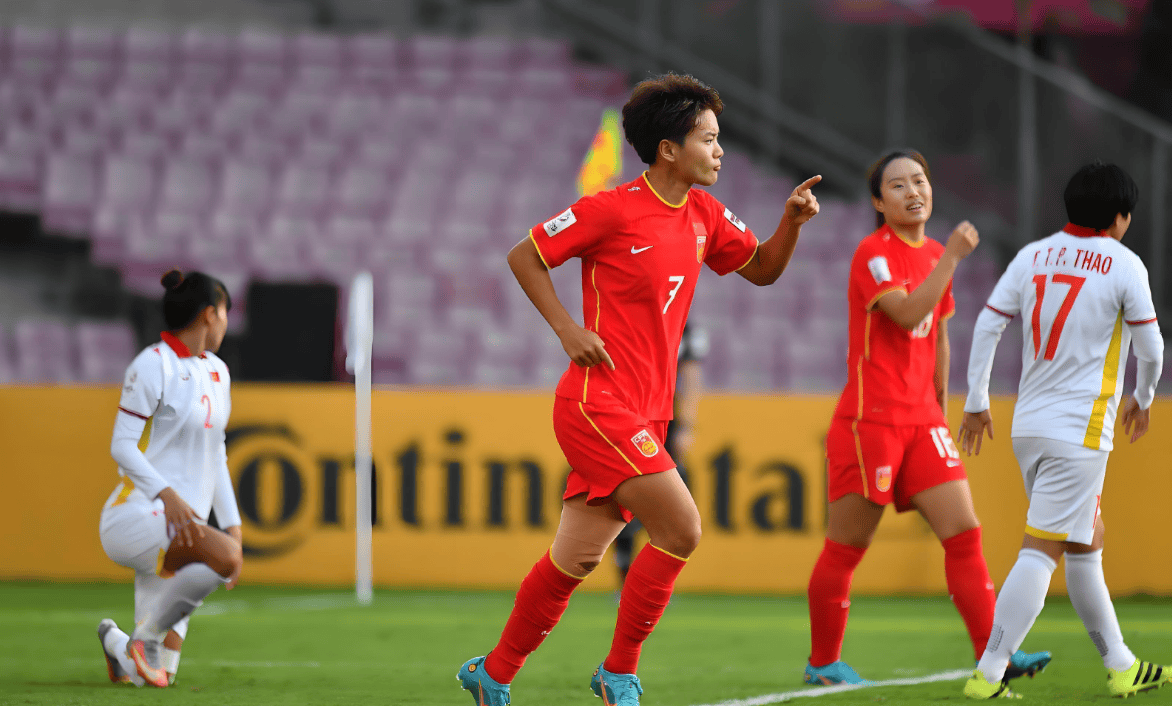 九游娱乐网页-女足比赛勇者胜，中国队誓夺佳绩的简单介绍