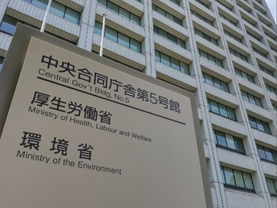 九游游戏-紧要关头球队紧急召开会议，危机全面爆发的简单介绍