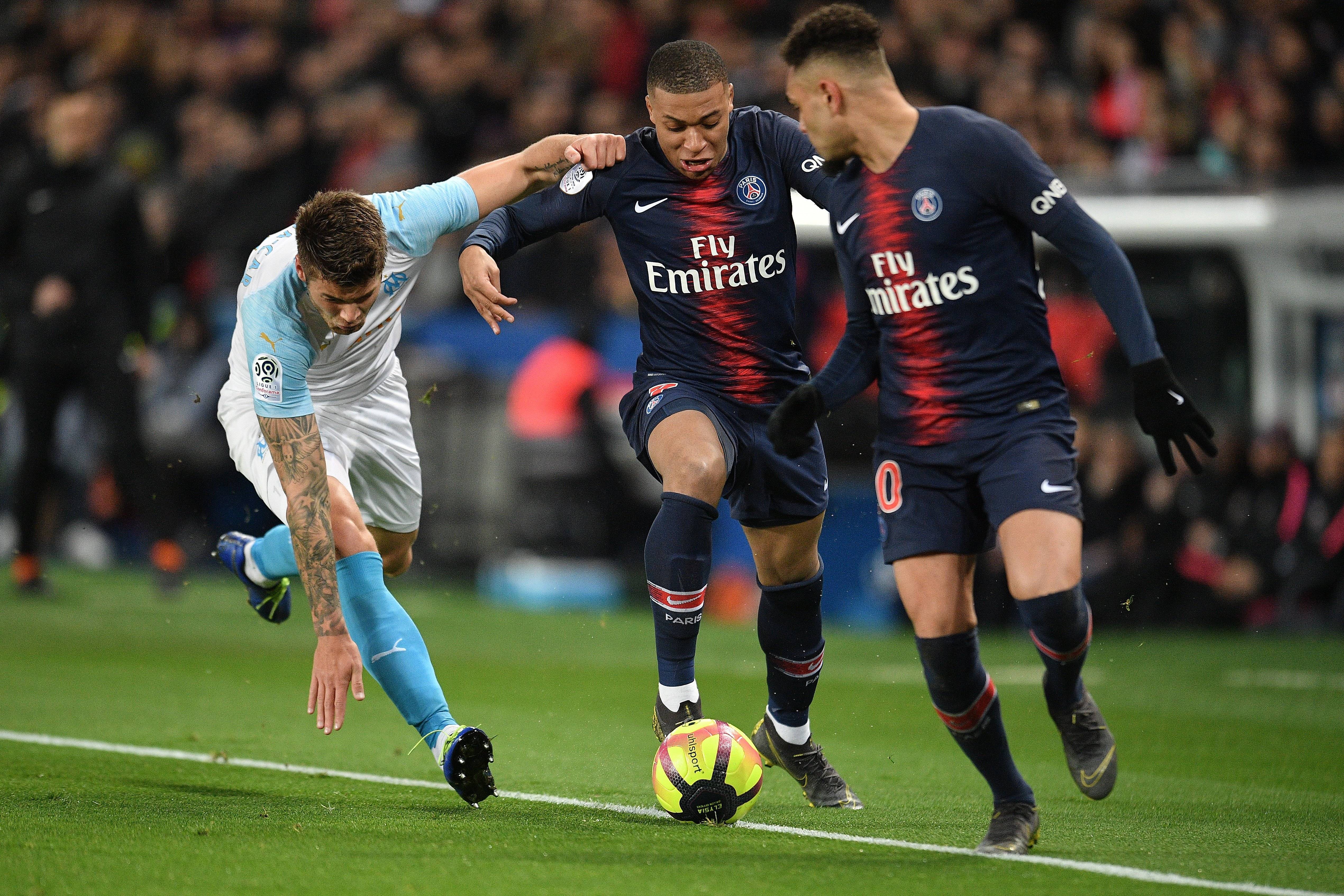 圣埃蒂安战平,法国足球联赛胜负难测的简单介绍 圣埃蒂安战平,法国足球联赛胜负难测的简单介绍