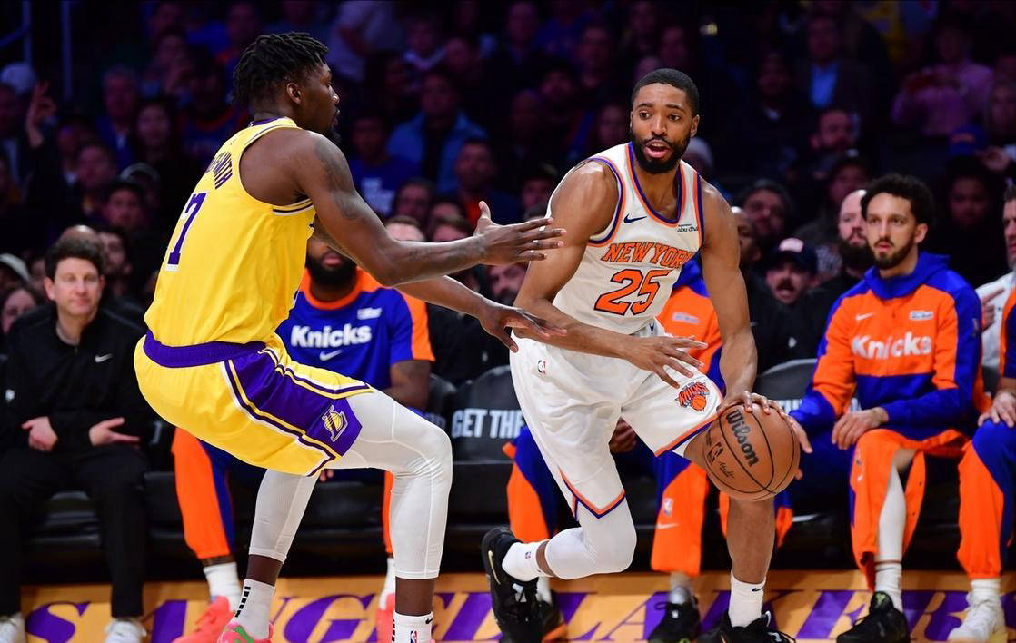 包含湖人中锋主控全场,一人独挡千军震撼全场的词条 包含湖人中锋主控全场,一人独挡千军震撼全场的词条