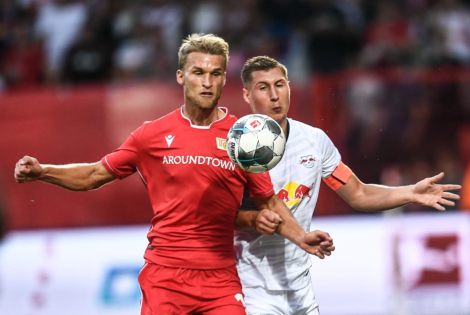 柏林联全队集体热火朝天,一举取得胜利零封 柏林联全队集体热火朝天,一举取得胜利零封