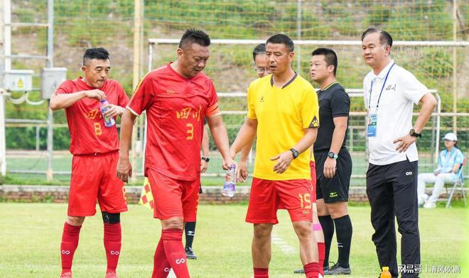 本土球队实现历史性突破,成功杀进淘汰赛 本土球队实现历史性突破,成功杀进淘汰赛