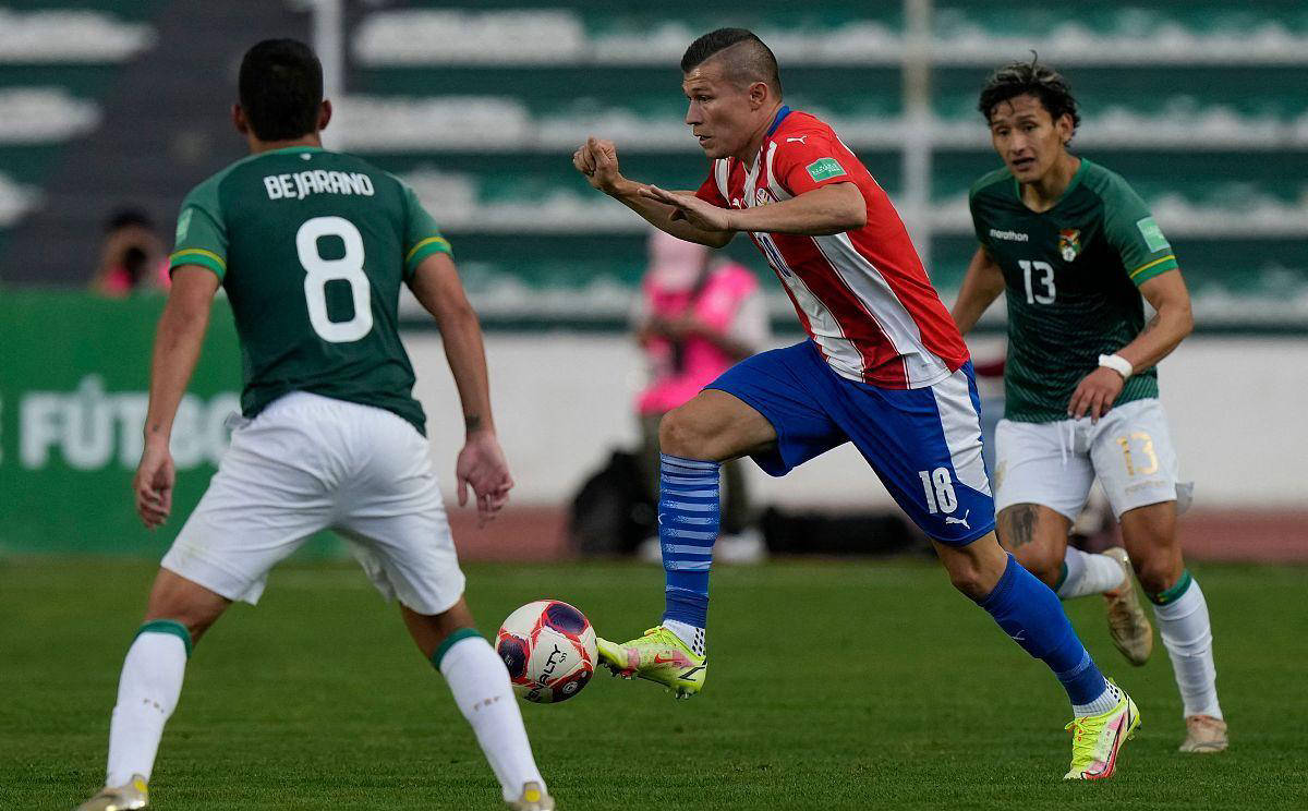 帕尔马球员团结一心,不惧保级压力 帕尔马球员团结一心,不惧保级压力