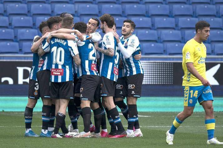 帕尔马球员团结一心,不惧保级压力 帕尔马球员团结一心,不惧保级压力