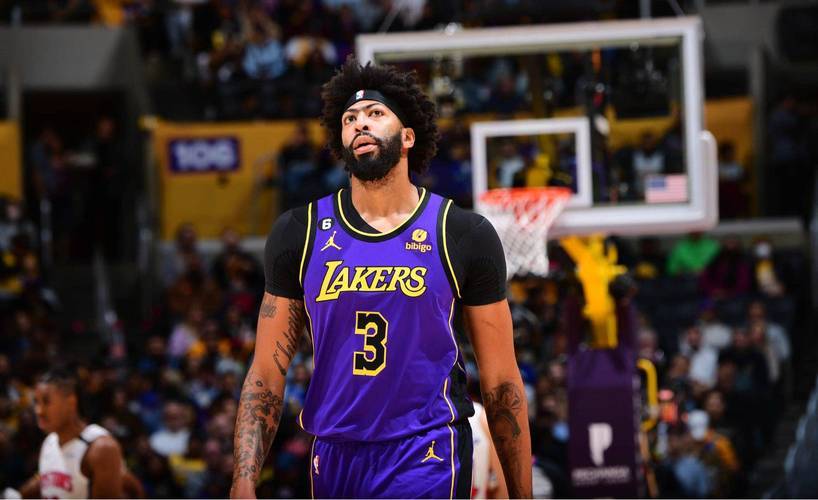 鹈鹕队外线射手状态回暖,球队得分攀升的简单介绍 鹈鹕队外线射手状态回暖,球队得分攀升的简单介绍