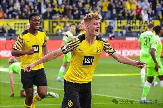 多特蒙德队在联赛中表现强势 多特蒙德队在联赛中表现强势
