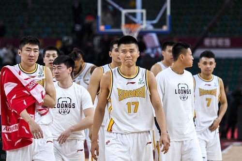 云南男篮迎接挑战,全队准备迎战对手 云南男篮迎接挑战,全队准备迎战对手