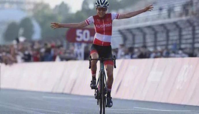 荷兰自行车手轻松晋级,冲击冠军的简单介绍 荷兰自行车手轻松晋级,冲击冠军的简单介绍