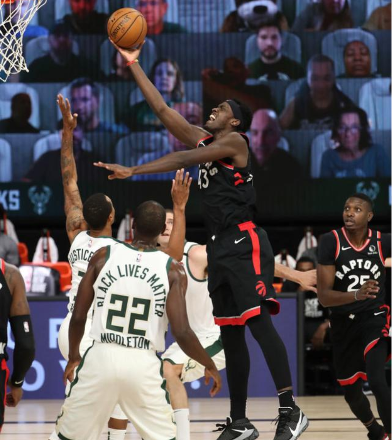 猛龙队上演惊天逆转,取得重要胜利 猛龙队上演惊天逆转,取得重要胜利