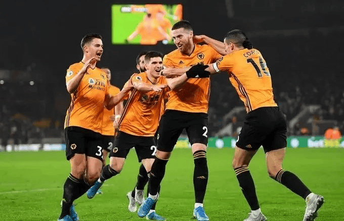 狼队客场大胜,进攻猛如虎,冲击欧战资格 狼队客场大胜,进攻猛如虎,冲击欧战资格