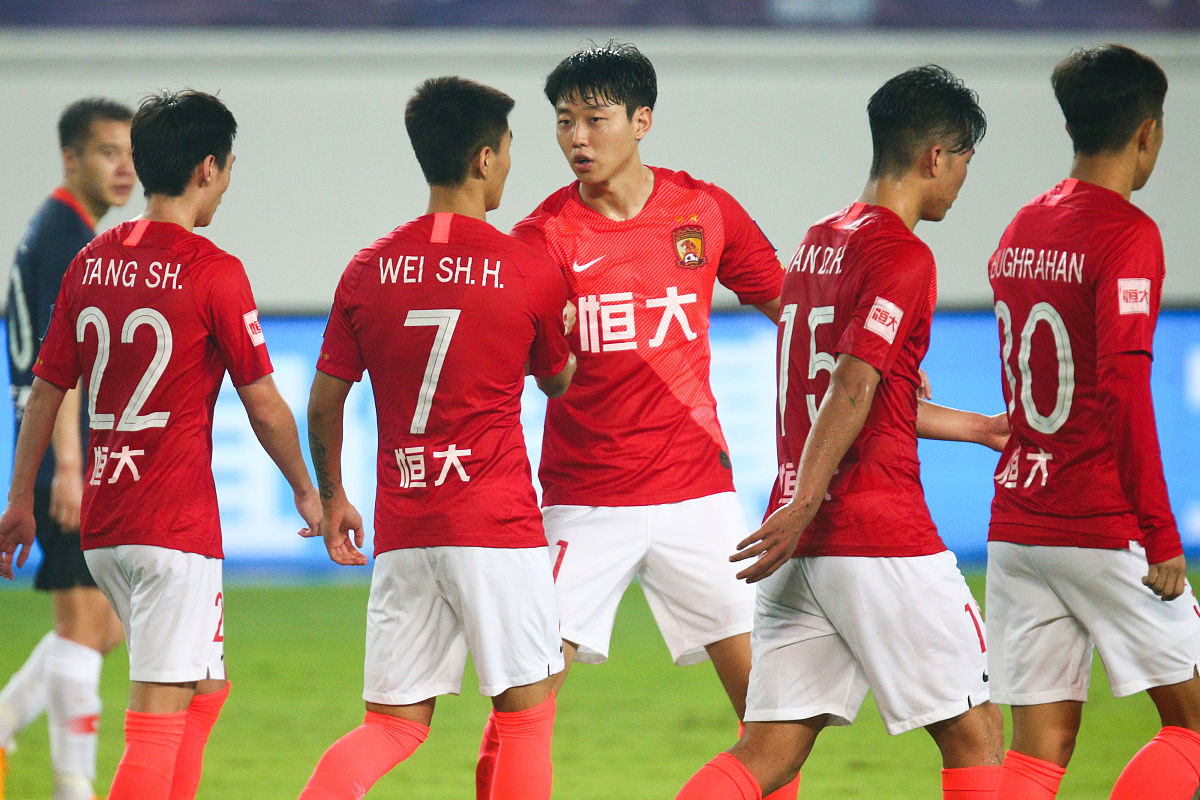 恒大胜建业,保持领跑位置,赛季状况喜人 恒大胜建业,保持领跑位置,赛季状况喜人