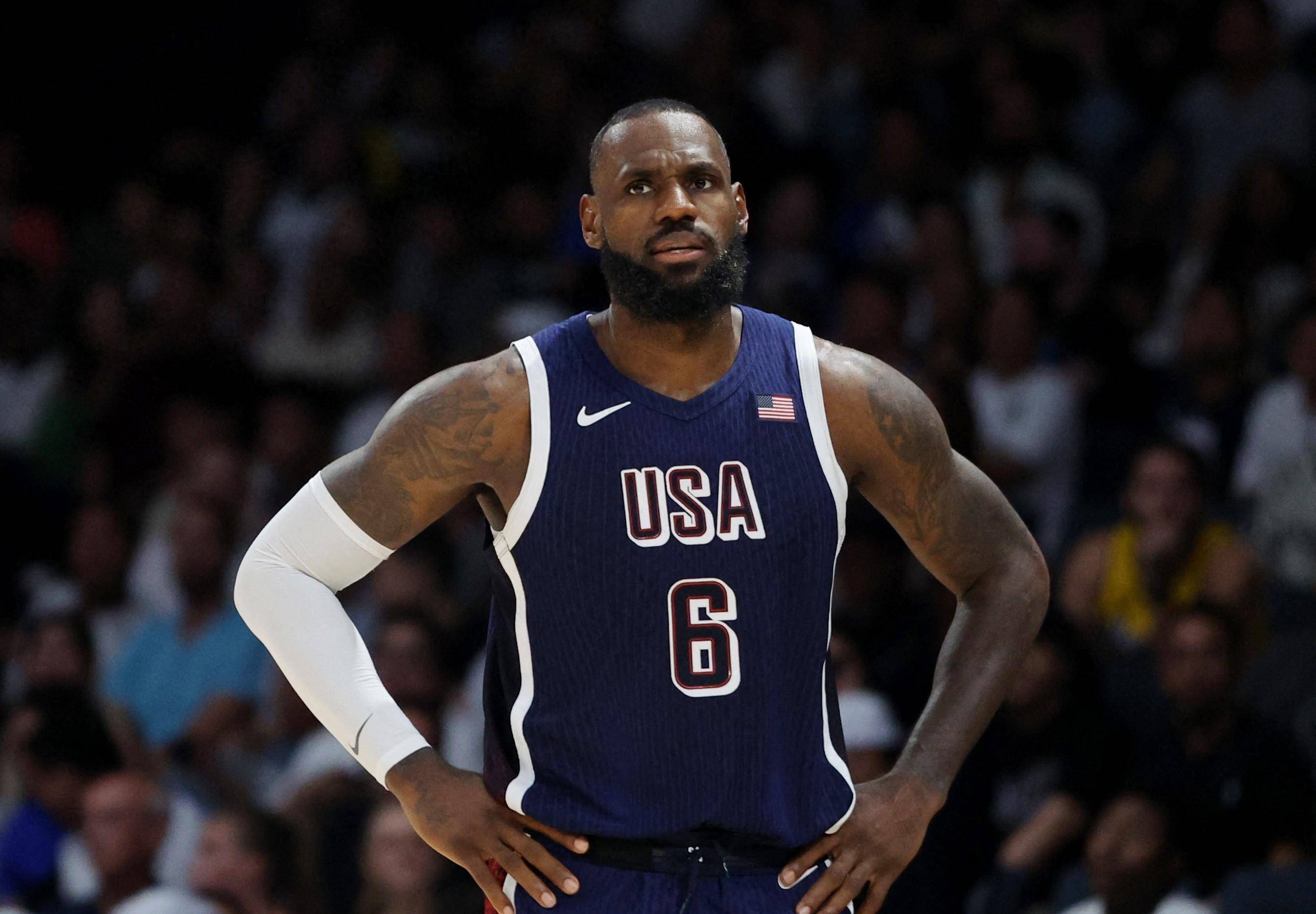 篮球明星代表国家参加比赛取得佳绩 篮球明星代表国家参加比赛取得佳绩