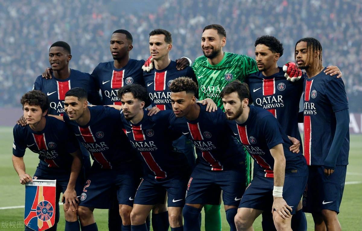 欧洲最强球队黄金时刻,赛场上昂扬斗志 欧洲最强球队黄金时刻,赛场上昂扬斗志