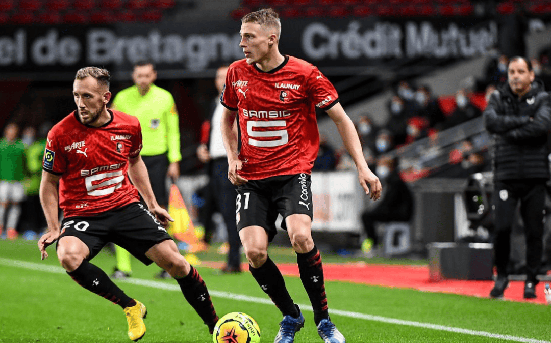 马赛客场大胜,争冠形势再度振振有词 马赛客场大胜,争冠形势再度振振有词