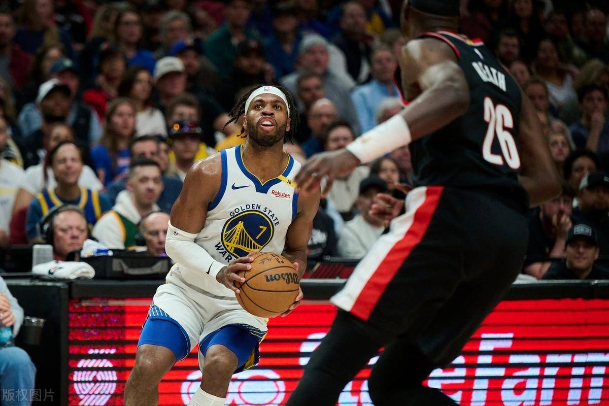 勇士客场挑战开拓者:库里对决利拉德 勇士客场挑战开拓者:库里对决利拉德