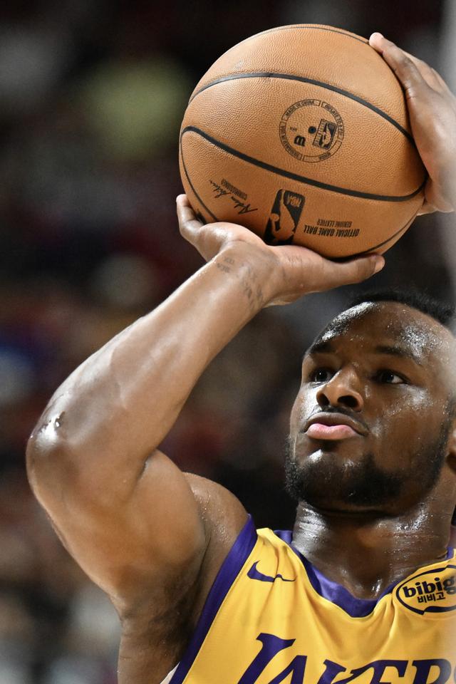 马刺队球员交易传闻不绝 马刺队球员交易传闻不绝