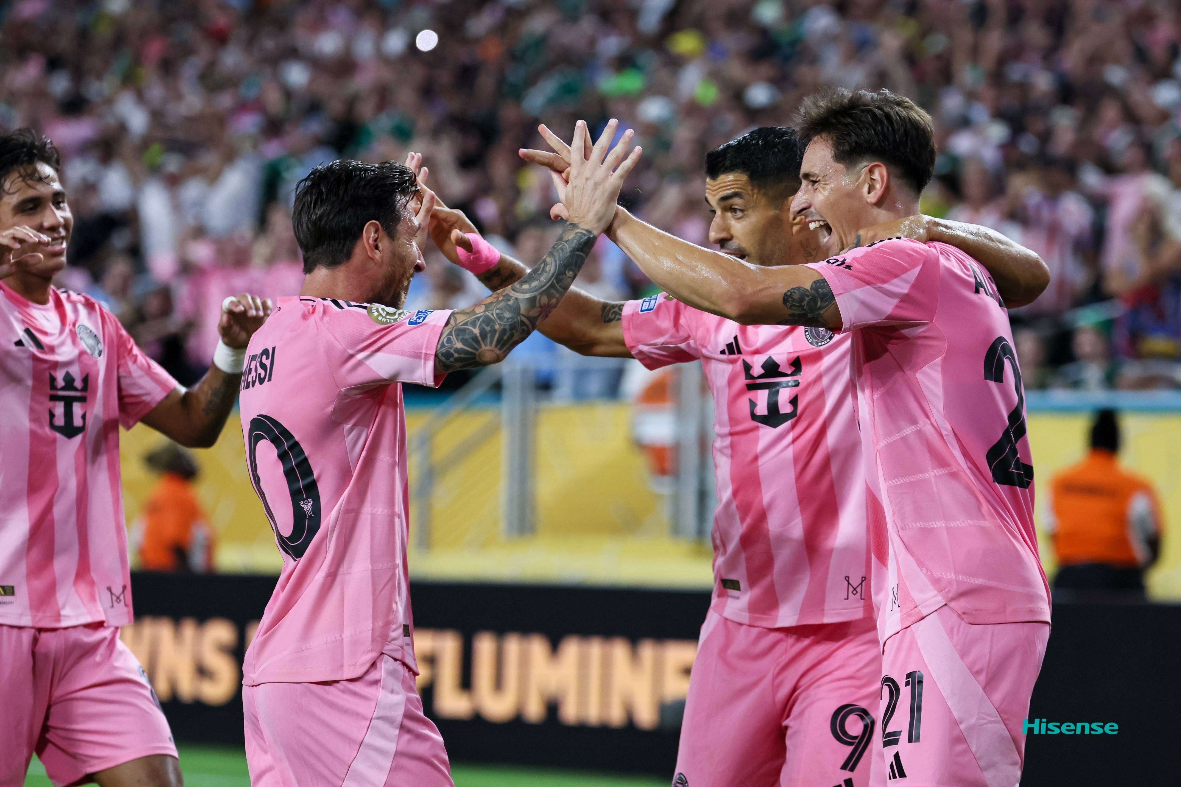 巴西队大换血,新一代球员崭露头角 巴西队大换血,新一代球员崭露头角