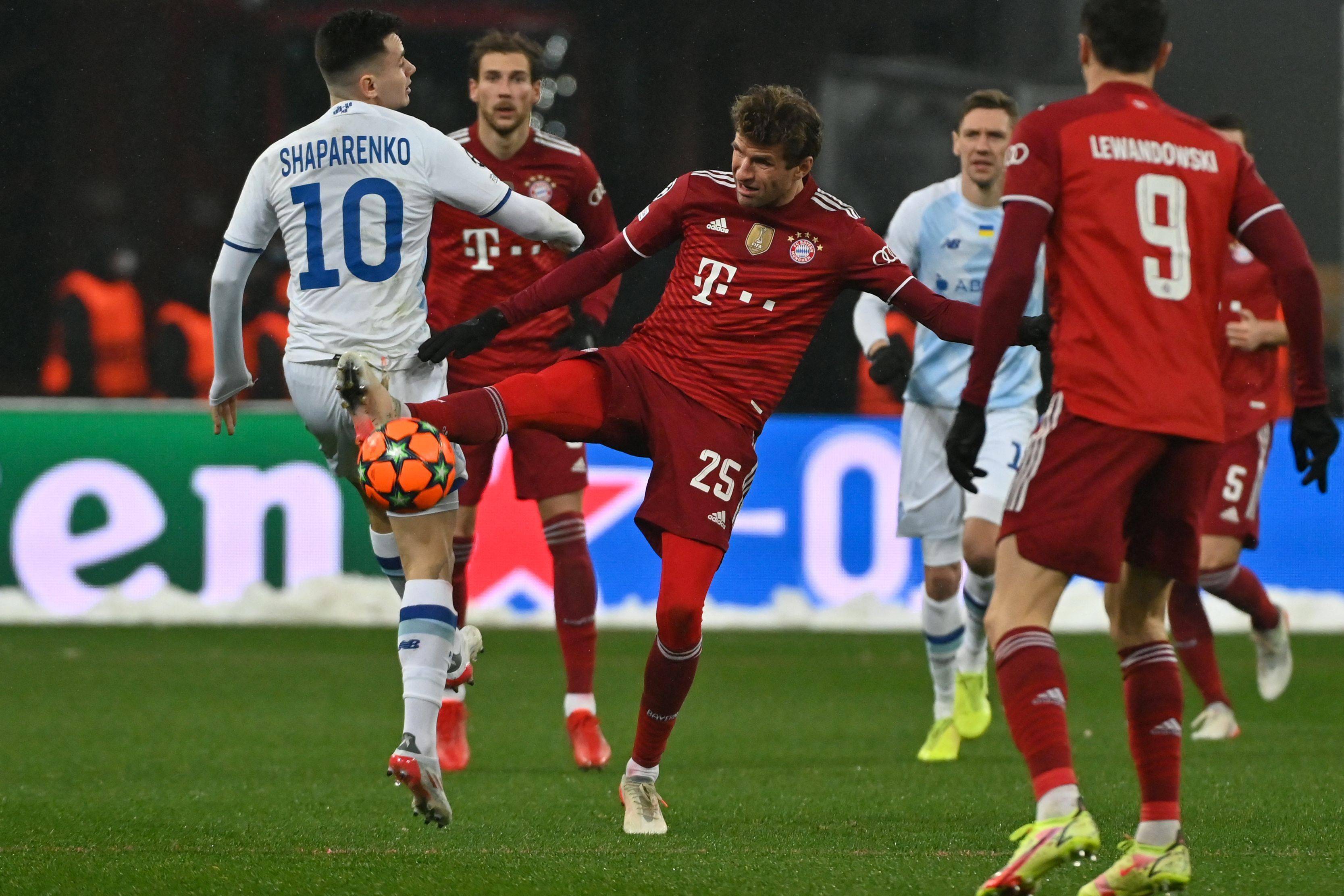 拜仁慕尼黑客场轻松取胜,领跑积分榜的简单介绍 拜仁慕尼黑客场轻松取胜,领跑积分榜的简单介绍