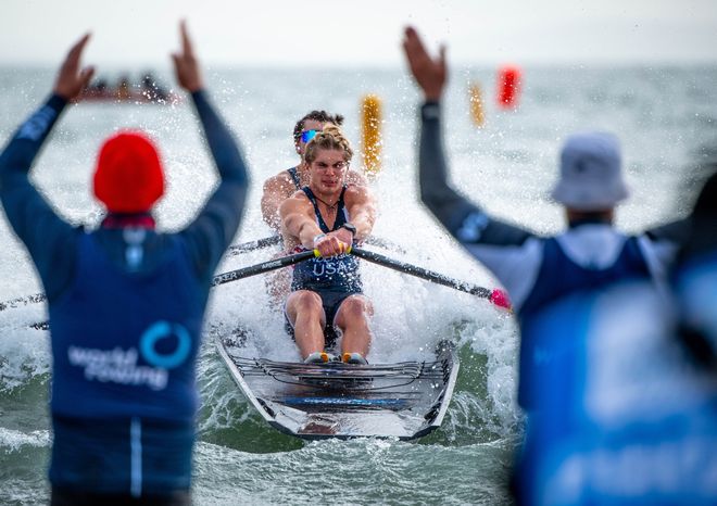 赛艇运动员稳定节奏实现突破 赛艇运动员稳定节奏实现突破