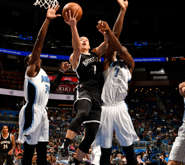 魔术主场力克篮网,福内双响炮助攻王 魔术主场力克篮网,福内双响炮助攻王