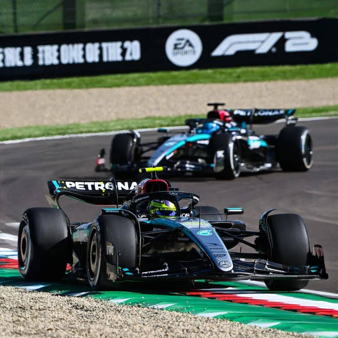 迈凯伦绝杀哈斯车队,维斯塔潘扛起全队的简单介绍 迈凯伦绝杀哈斯车队,维斯塔潘扛起全队的简单介绍