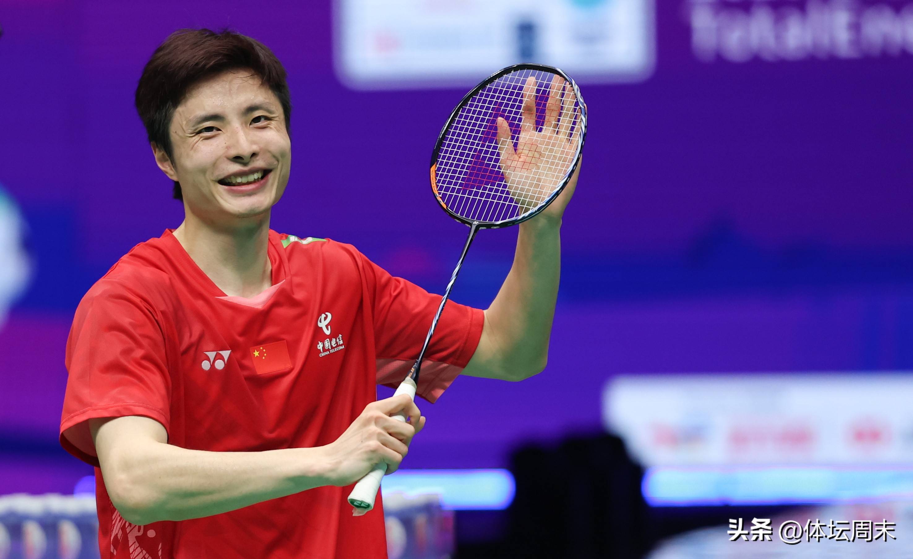 中国队力克日本队,石宇奇带队取胜 中国队力克日本队,石宇奇带队取胜