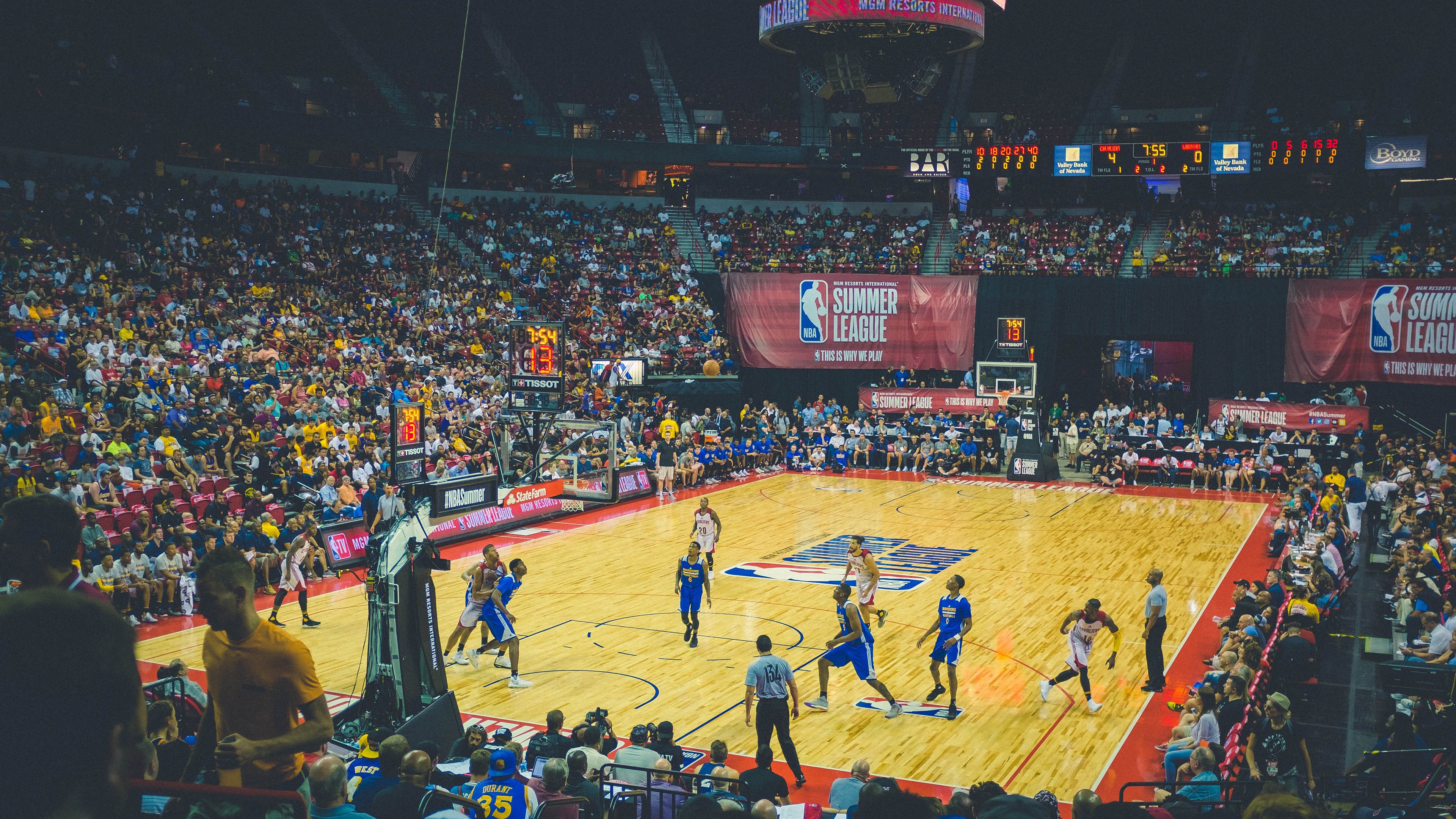 鹈鹕展翅踏平休城，圣保罗降临界传说